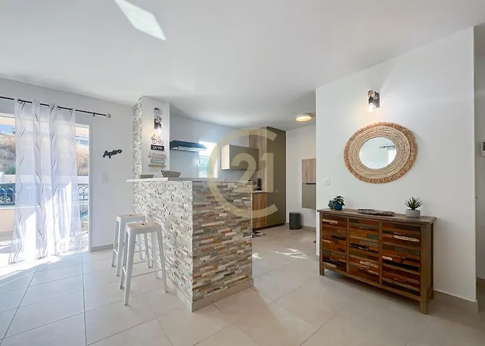 Ile Rousse T2 Proche Centre-ville アパート